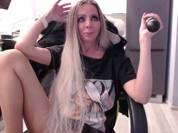 blondalina — Bongacams recorded stream screenshot (31 Oct 2025)