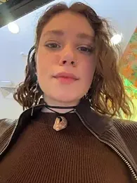 lucy-joy — Stripchat recorded stream screenshot (01 Nov 2025)