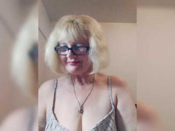 BoloshkaBlonda — Bongacams recorded stream screenshot (01 Nov 2025)