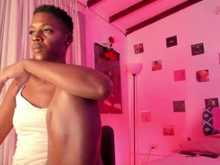 irisallen — Camsoda recorded stream screenshot (01 Nov 2025)