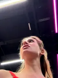 -AngelAri- — Stripchat recorded stream image, 01.11.2025 21:00