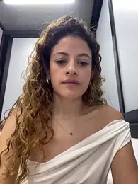 alana15 — Stripchat recorded stream screenshot (01 Nov 2025)