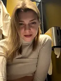 ValenciaShock — Stripchat recorded stream image, 02.11.2025 06:30