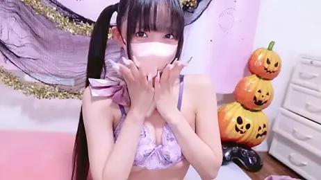 Yurie_ — Stripchat recorded stream screenshot (02 Nov 2025)
