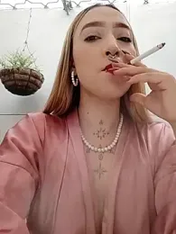 MollyCruz — Stripchat recorded stream image, 02.11.2025 12:30