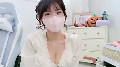 -minami- — Stripchat recorded stream image, 03.11.2025 03:10