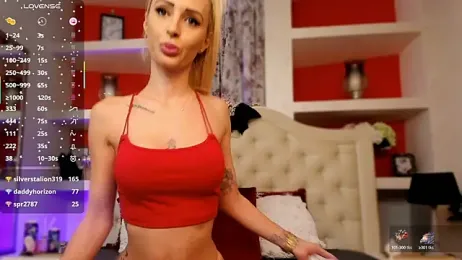 RagazzaBella — Stripchat recorded stream image, 03.11.2025 10:10