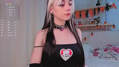 TristaRoht — Stripchat recorded stream screenshot (03 Nov 2025)