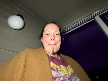 Thickarella420 — Stripchat recorded stream screenshot (03 Nov 2025)