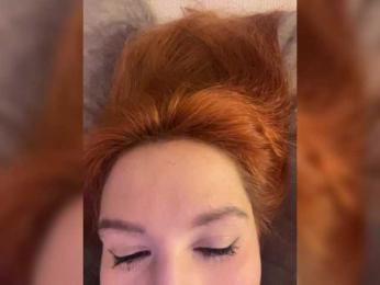 1_Aariella_1 — Bongacams recorded stream screenshot (04 Nov 2025)