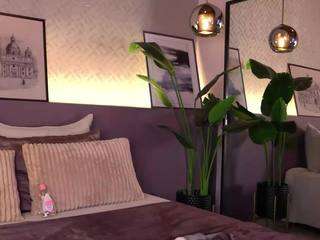ellediane — Camsoda recorded stream image, 03.11.2025 23:30