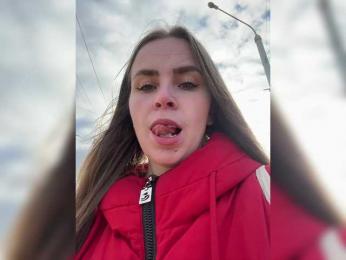 LolaSexxx — Bongacams recorded stream screenshot (04 Nov 2025)