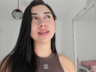 Alisson Mendez — Flirt4free recorded stream screenshot (04 Nov 2025)