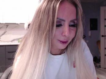 blondalina — Bongacams recorded stream screenshot (04 Nov 2025)