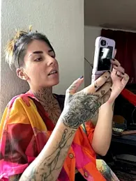 Izy_cute_ — Stripchat recorded stream screenshot (04 Nov 2025)