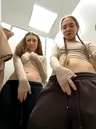 bambi_lu — Stripchat recorded stream image, 04.11.2025 17:30