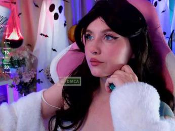HoneyCherry — Bongacams recorded stream screenshot (05 Nov 2025)
