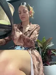 alana15 — Stripchat recorded stream screenshot (05 Nov 2025)