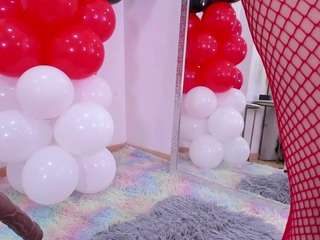 madelanecoote — Camsoda recorded stream image, 06.11.2025 12:10