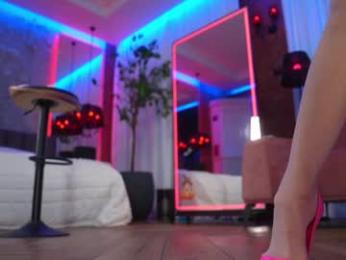 eva_fashionista — Chaturbate recorded stream screenshot (06 Nov 2025)