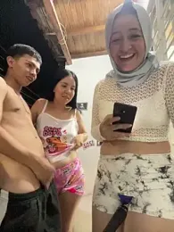 royalgirls_x — Stripchat recorded stream image, 07.11.2025 01:40