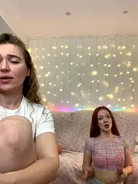 Radiants_two — Stripchat recorded stream image, 07.11.2025 15:30