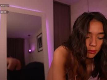 mariannacruzz — Chaturbate recorded stream screenshot (08 Nov 2025)