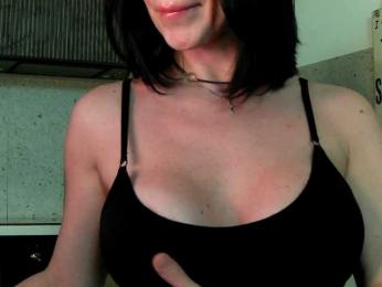 Mashulya29 — Bongacams recorded stream image, 23.02.2025 07:00