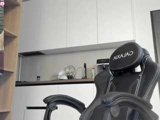 megan-ros — Camsoda recorded stream image, 09.11.2025 05:10