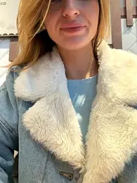 -AngelAri- — Stripchat recorded stream image, 09.11.2025 09:00