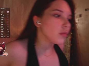 _Q_ — Bongacams recorded stream image, 09.11.2025 10:10