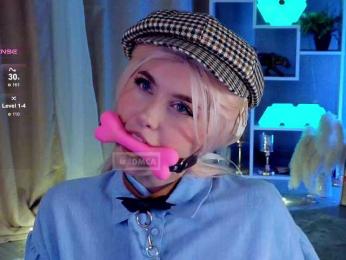 HoneyCherry — Bongacams recorded stream screenshot (09 Nov 2025)