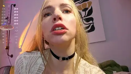 BritaKiss — Stripchat recorded stream screenshot (10 Nov 2025)