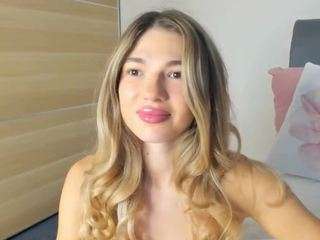 dariadeli — Camsoda recorded stream image, 10.11.2025 16:30