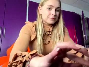 siswet19 — Chaturbate recorded stream image, 23.02.2025 15:50