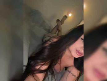 -Hennessy- — Bongacams recorded stream screenshot (11 Nov 2025)