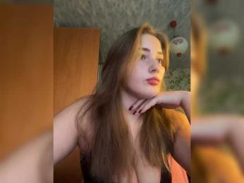 little-devil — Bongacams recorded stream image, 11.11.2025 07:10