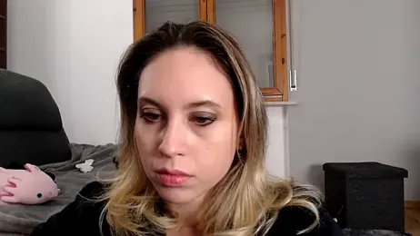 L_Sofia — Stripchat recorded stream image, 11.11.2025 17:10