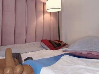 hallybans — Camsoda recorded stream image, 11.11.2025 18:50