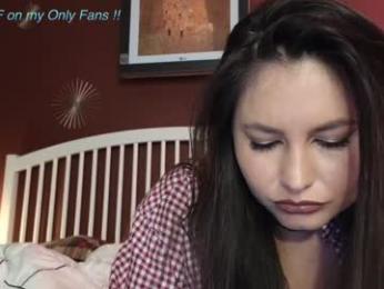 laurenbrite — Chaturbate recorded stream screenshot (12 Nov 2025)