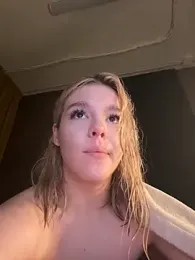 Anna_Robinson — Stripchat recorded stream screenshot (12 Nov 2025)