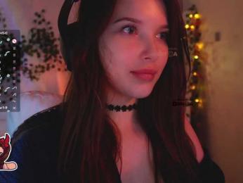 _Q_ — Bongacams recorded stream image, 12.11.2025 19:20