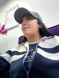 Hannahoff — Stripchat recorded stream image, 12.11.2025 23:10
