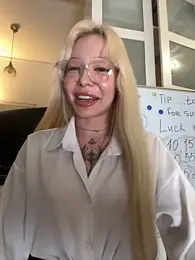 babydolll — Stripchat recorded stream image, 13.11.2025 13:40