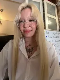 babydolll — Stripchat recorded stream image, 13.11.2025 13:40