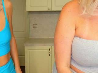 tunderosee — Camsoda recorded stream image, 14.11.2025 05:10