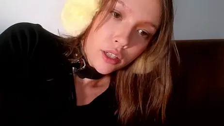 DemiDee — Stripchat recorded stream image, 14.11.2025 12:10