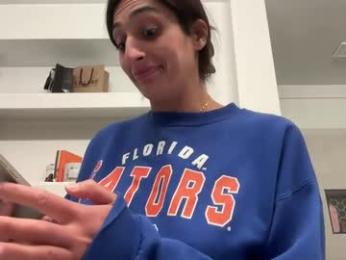 camiliakxoxo — Chaturbate recorded stream image, 24.02.2025 03:50