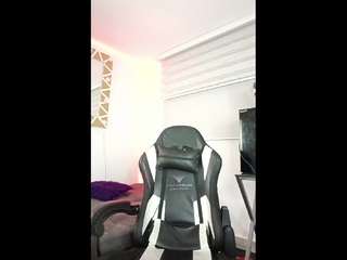 sarahpeterson — Camsoda recorded stream image, 14.11.2025 21:20