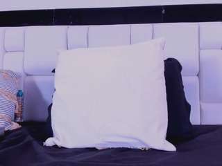 hanna-palmer — Camsoda recorded stream image, 14.11.2025 21:00